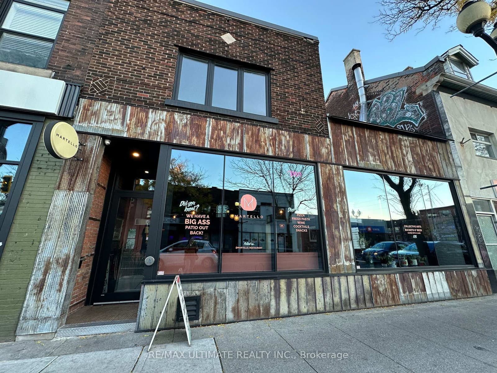 298 James Street N thumbnail 3
