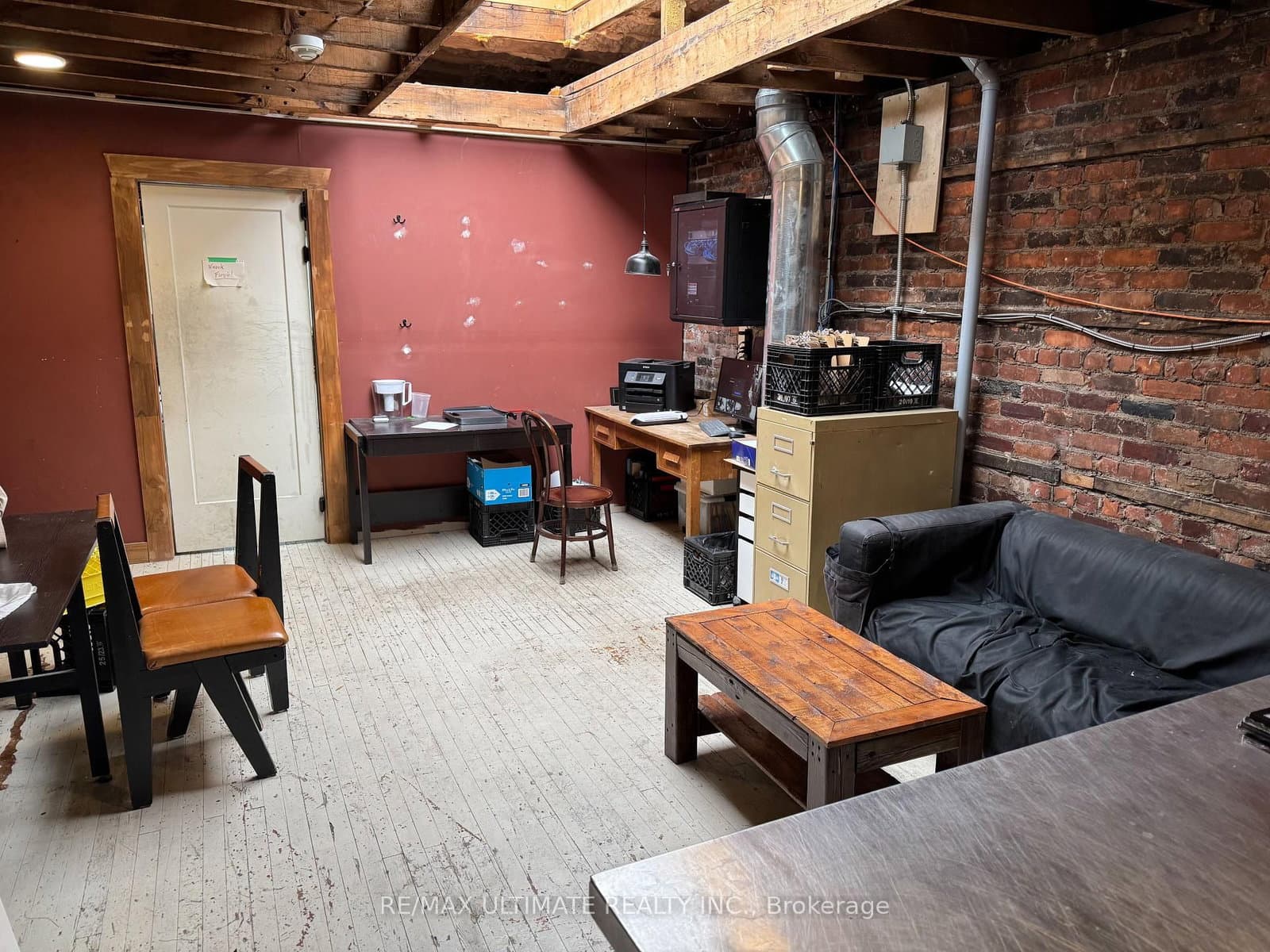 298 James Street N thumbnail 31