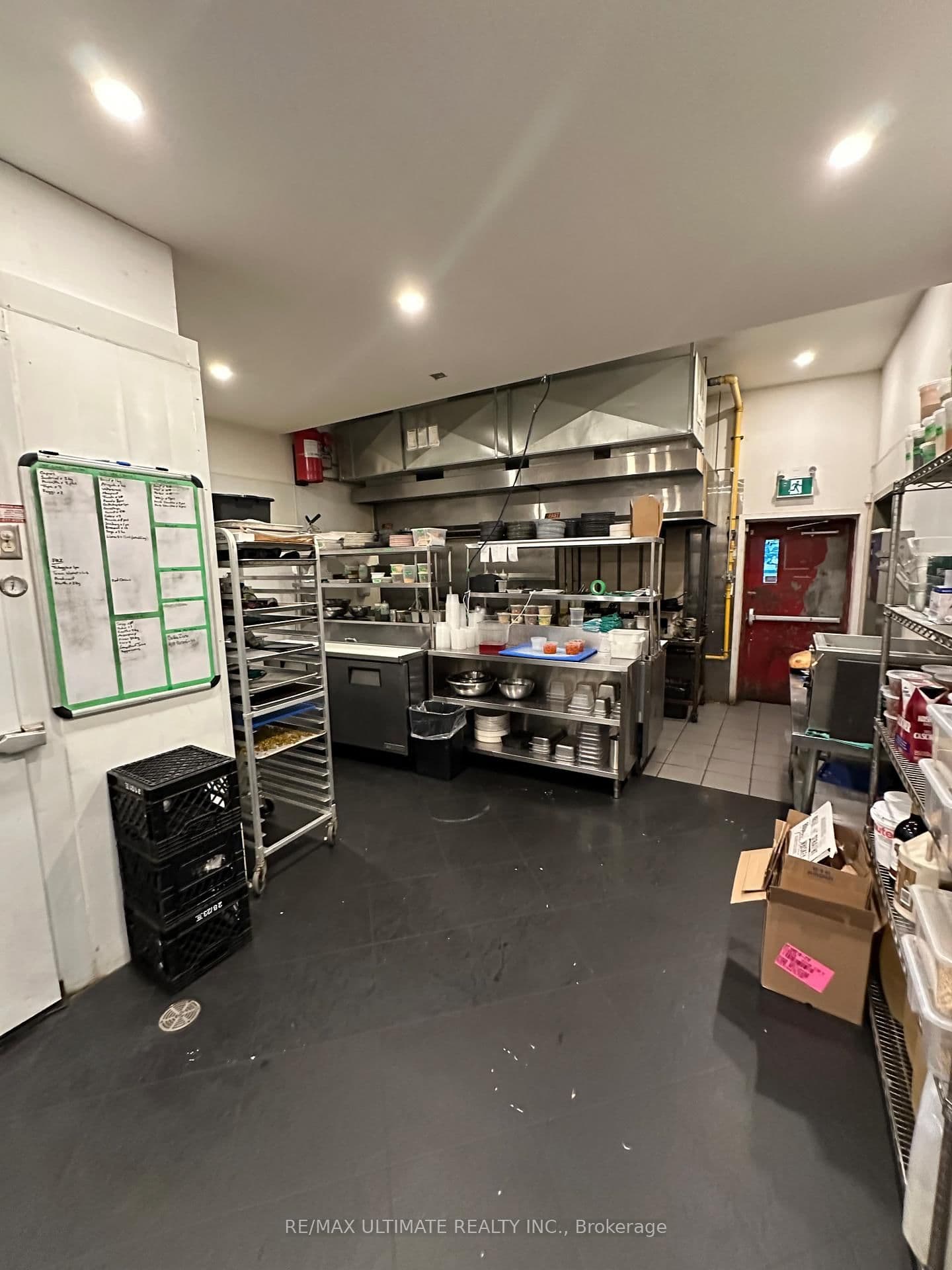 298 James Street N thumbnail 7
