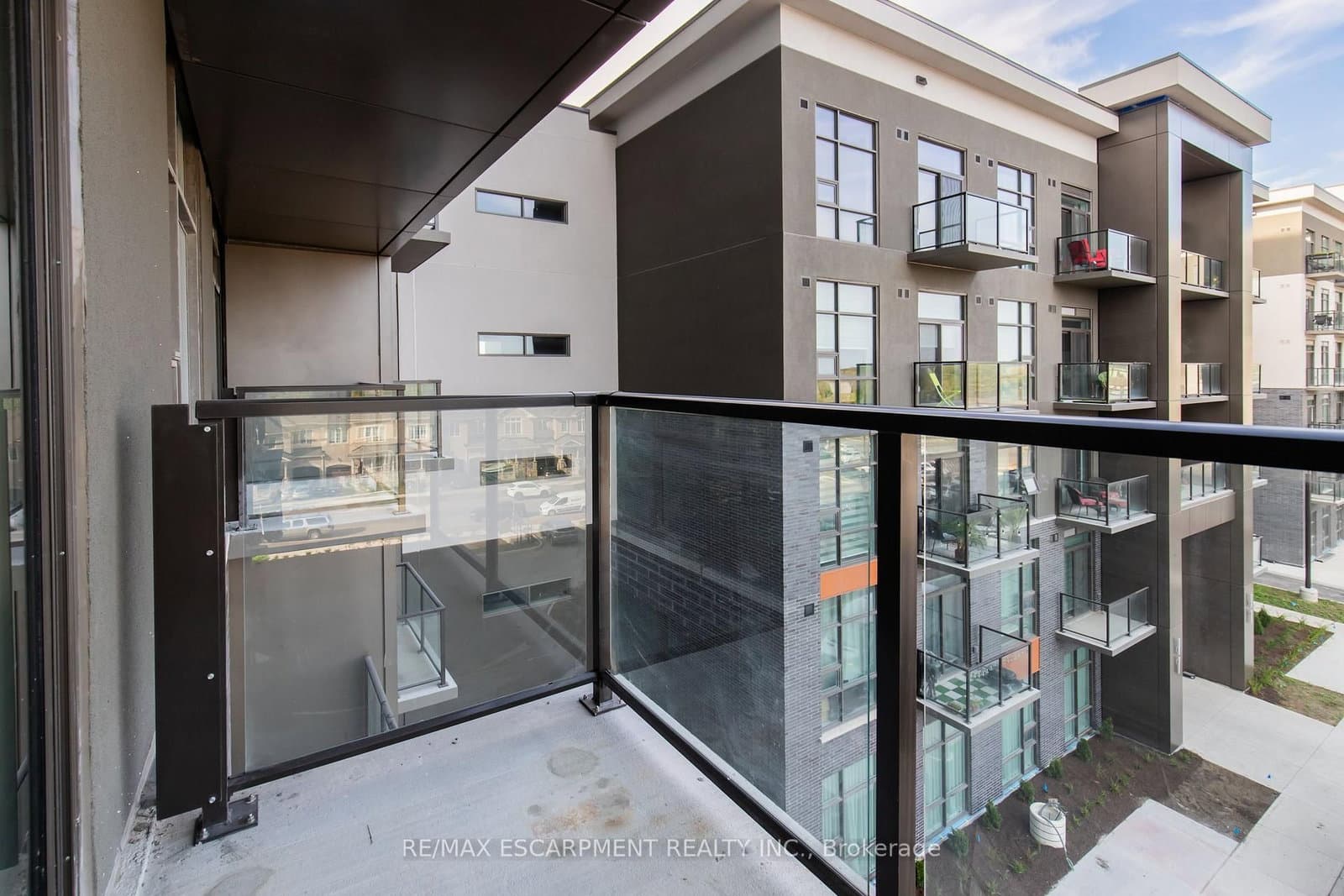 470 Dundas Street E, Unit 417 thumbnail 12