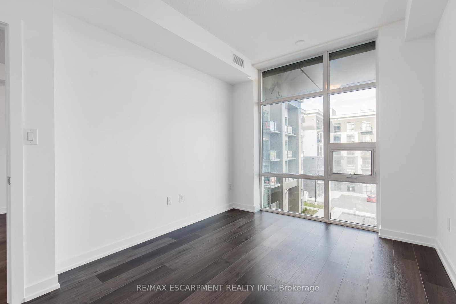 470 Dundas Street E, Unit 417 thumbnail 16