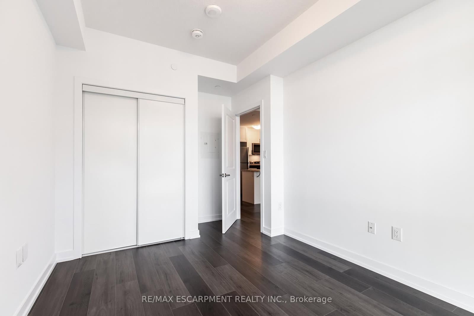 470 Dundas Street E, Unit 417 thumbnail 19
