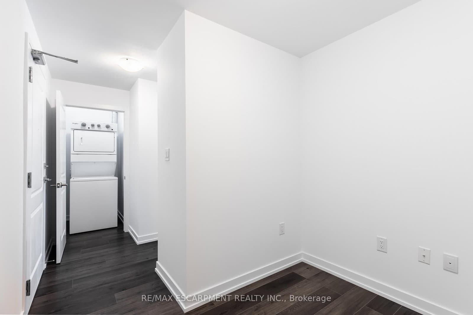 470 Dundas Street E, Unit 417 thumbnail 23