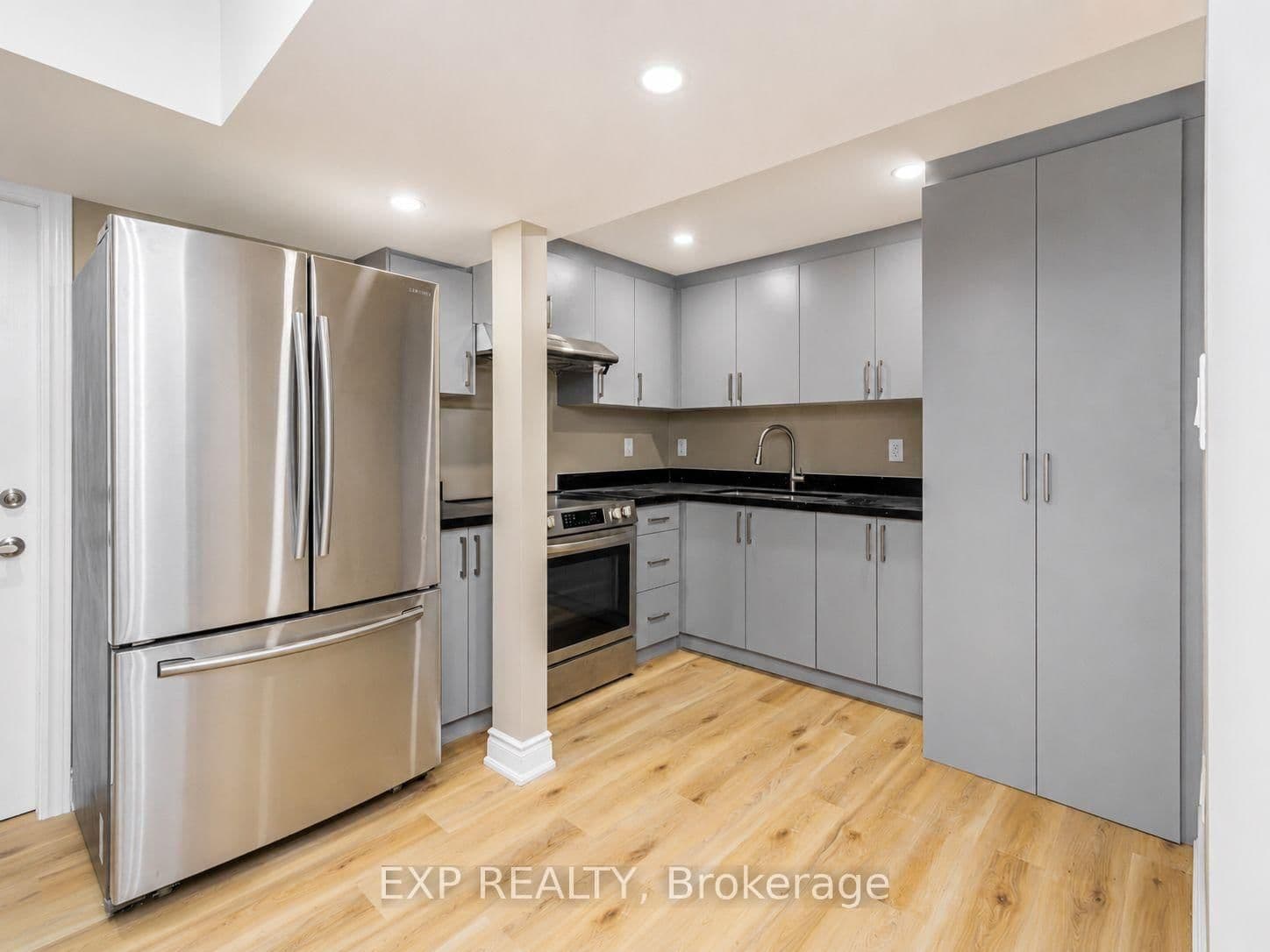 485 Avens Street, Unit Lower thumbnail 4