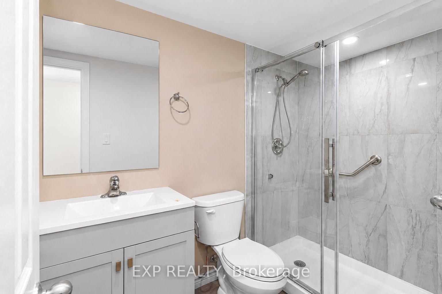 485 Avens Street, Unit Lower thumbnail 6