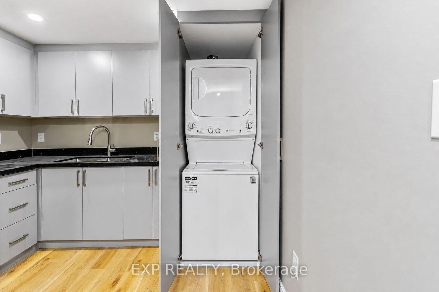 485 Avens Street, Unit Lower thumbnail 9