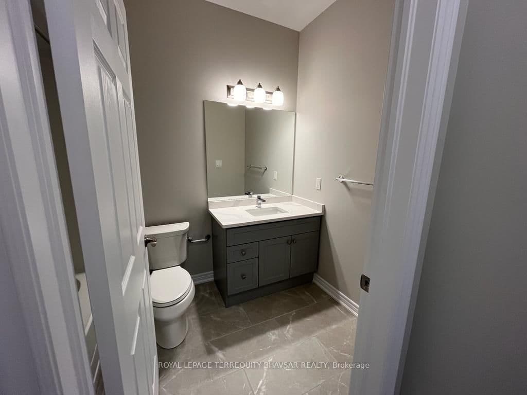 45 Dorchester Boulevard, Unit 32 thumbnail 12