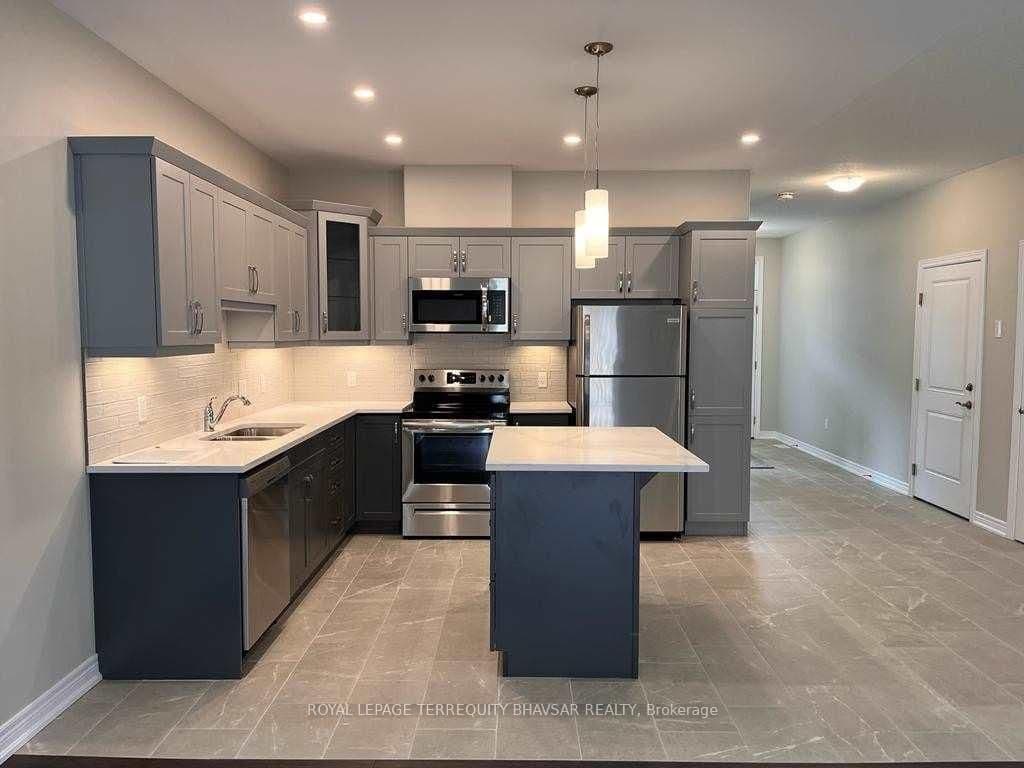 45 Dorchester Boulevard, Unit 32 thumbnail 3