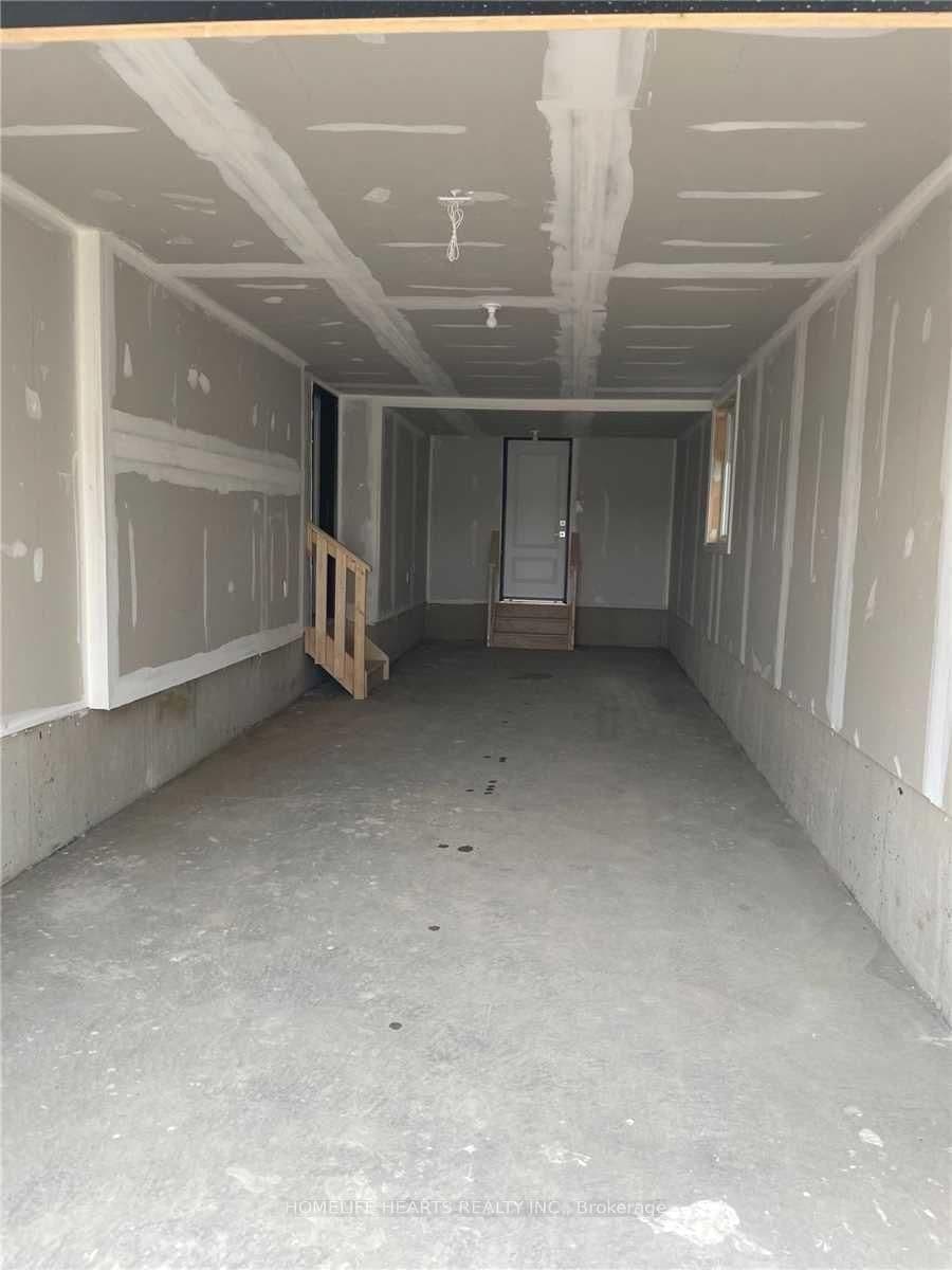 597 Benninger Drive thumbnail 27