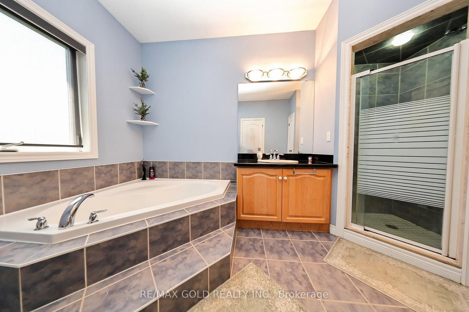 117 Delarmbro Drive thumbnail 14