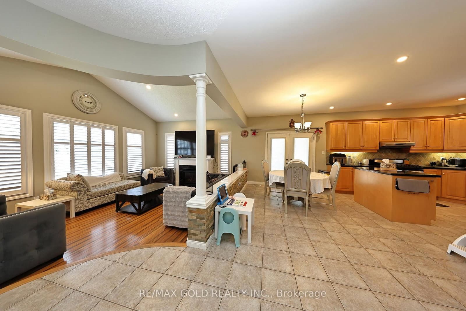 117 Delarmbro Drive thumbnail 16