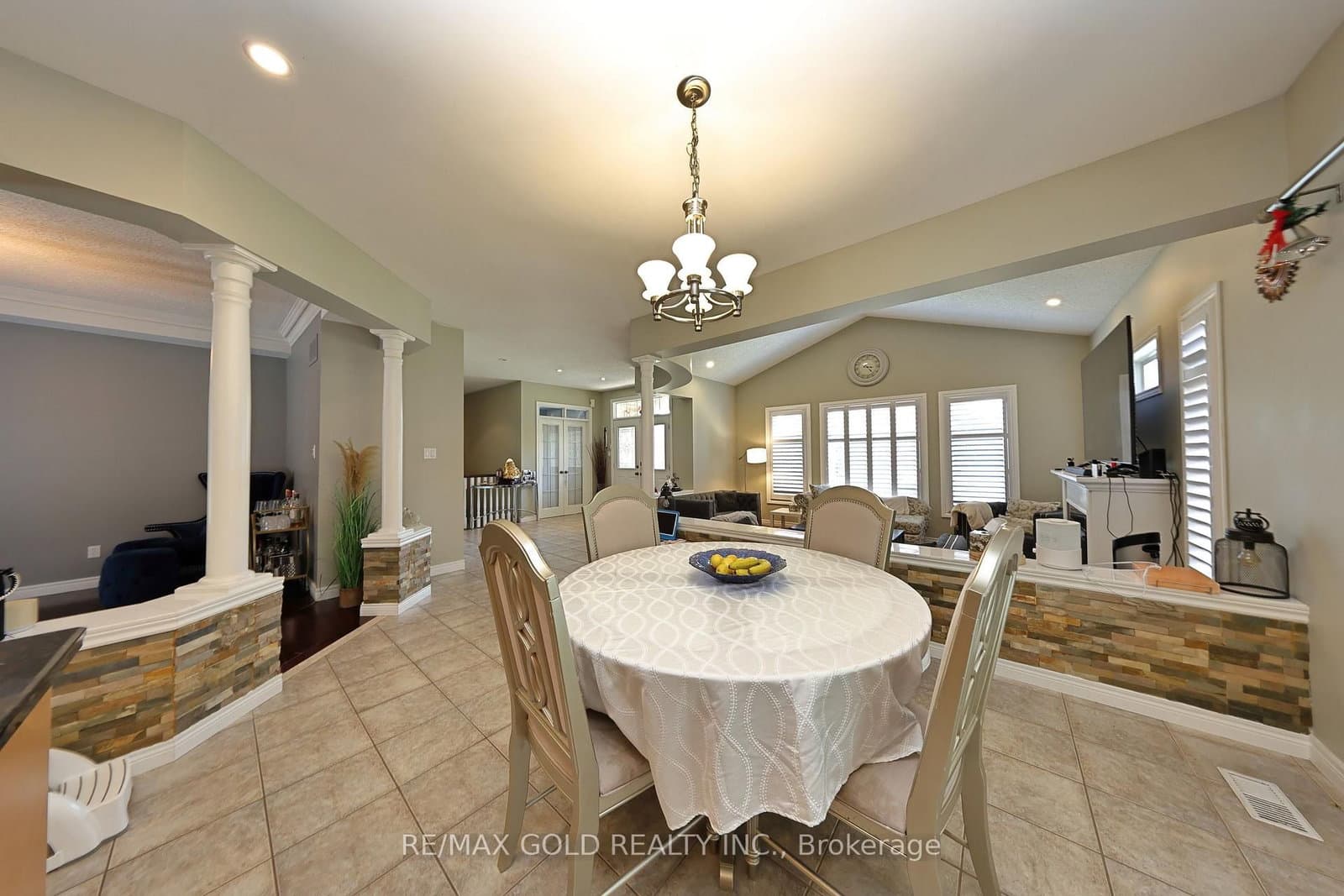 117 Delarmbro Drive thumbnail 23
