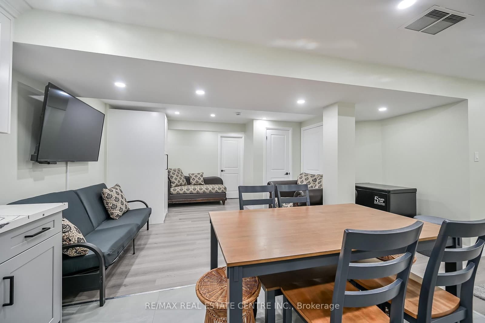 31 Joseph Court, Unit Lower Unit thumbnail 16