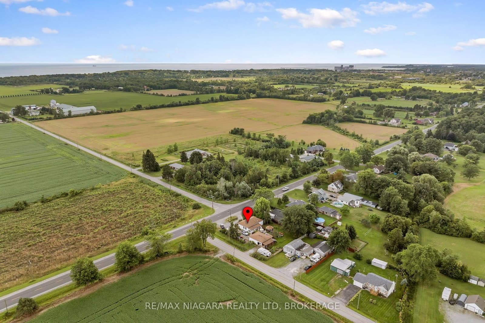 1470 KILLALY Street E thumbnail 42
