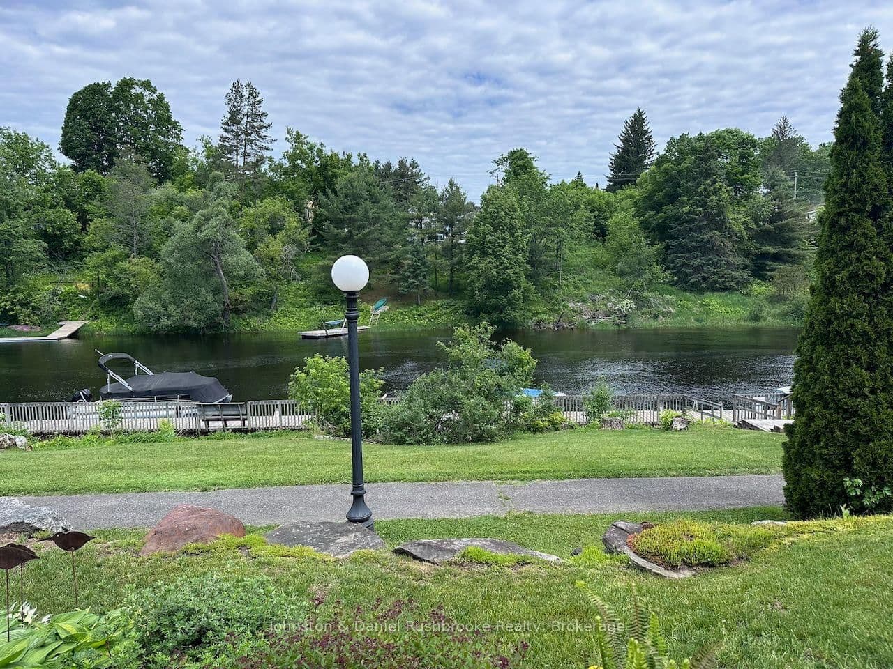 39 Shoreline Drive thumbnail 41