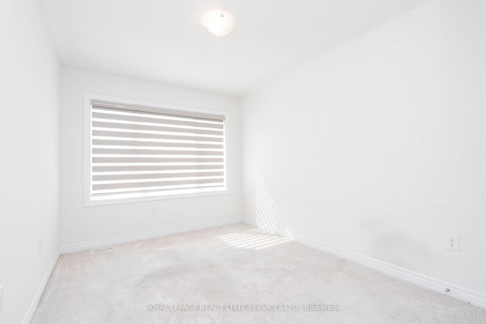 166 Deerpath Drive, Unit 72 thumbnail 22