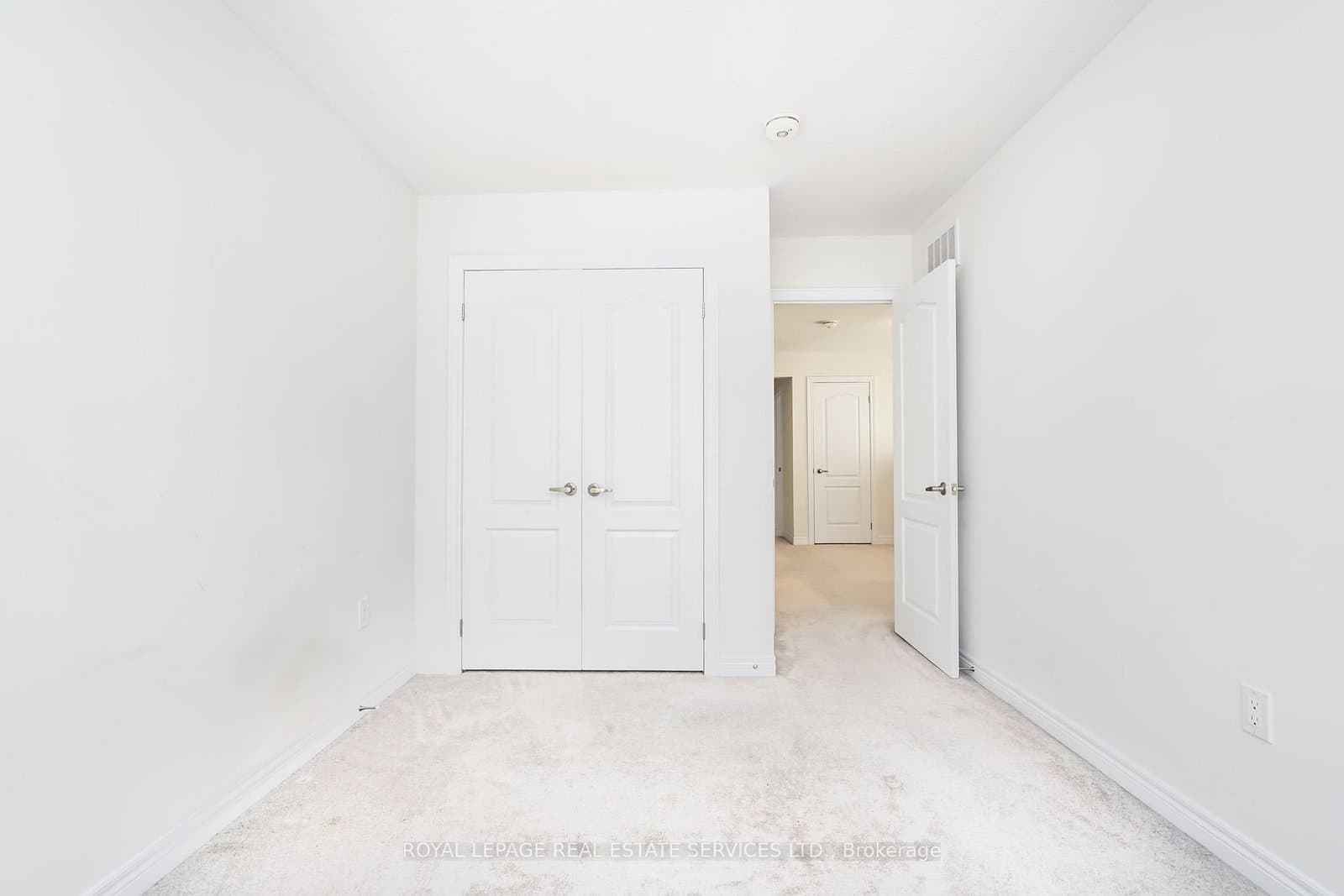 166 Deerpath Drive, Unit 72 thumbnail 23