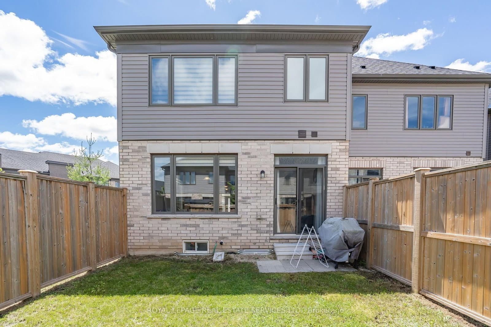 166 Deerpath Drive, Unit 72 thumbnail 45