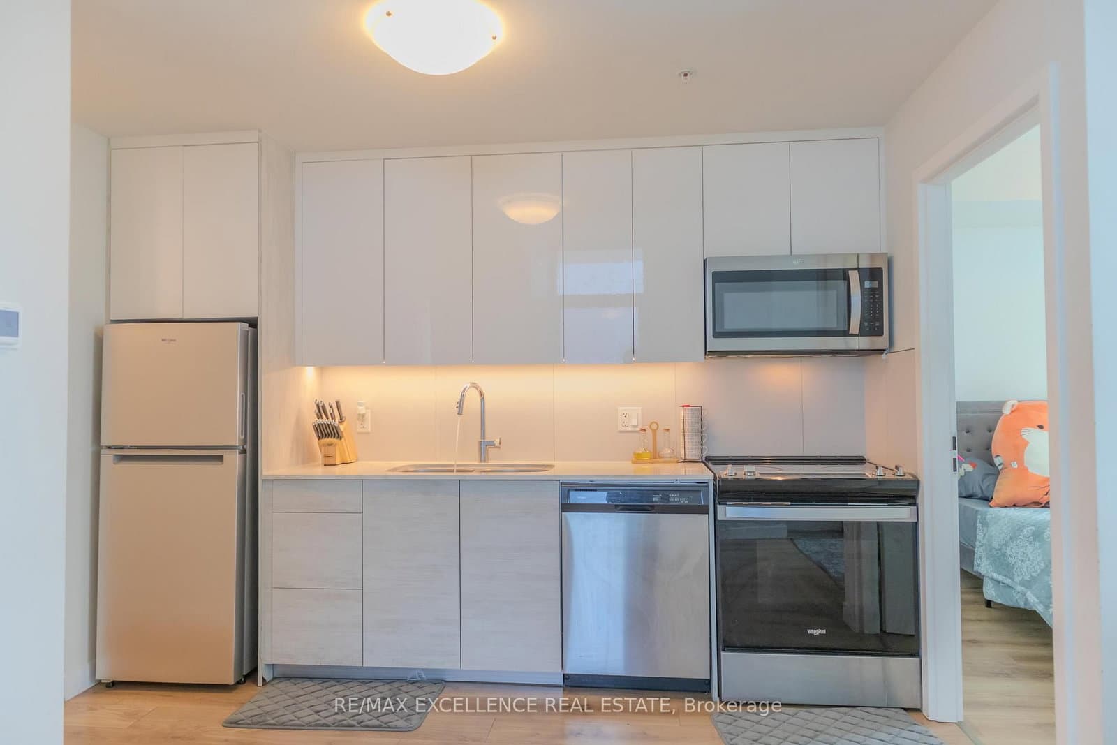 60 Frederick Street W, Unit 2702 thumbnail 10