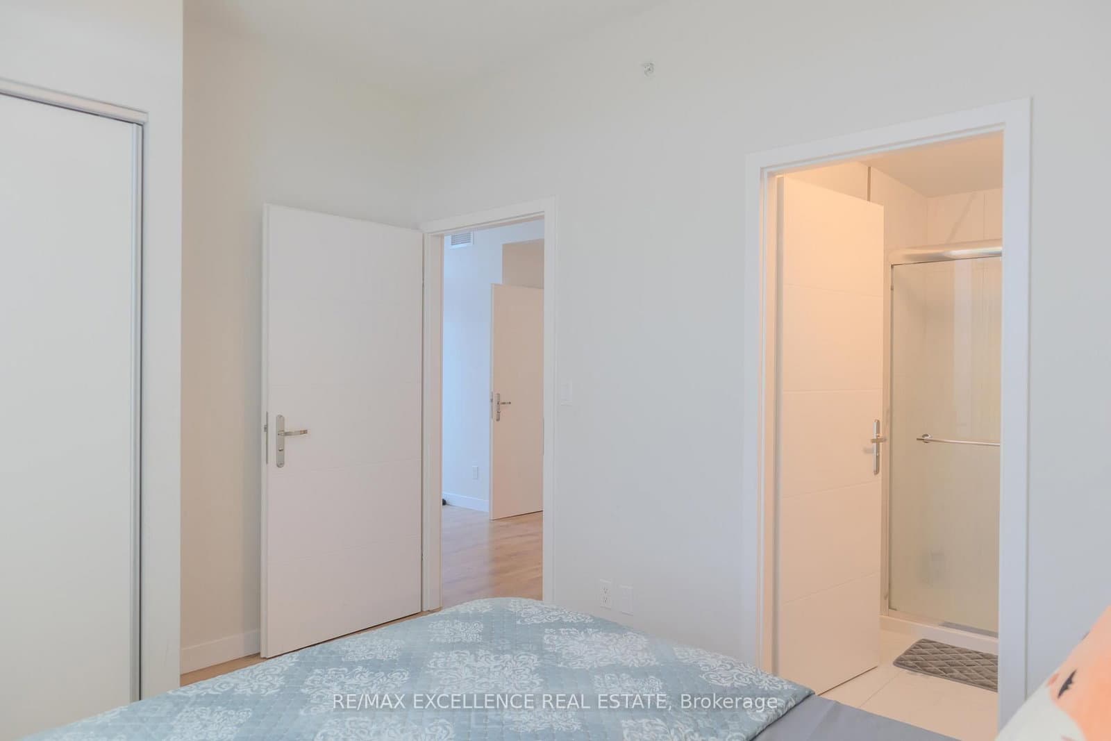 60 Frederick Street W, Unit 2702 thumbnail 18