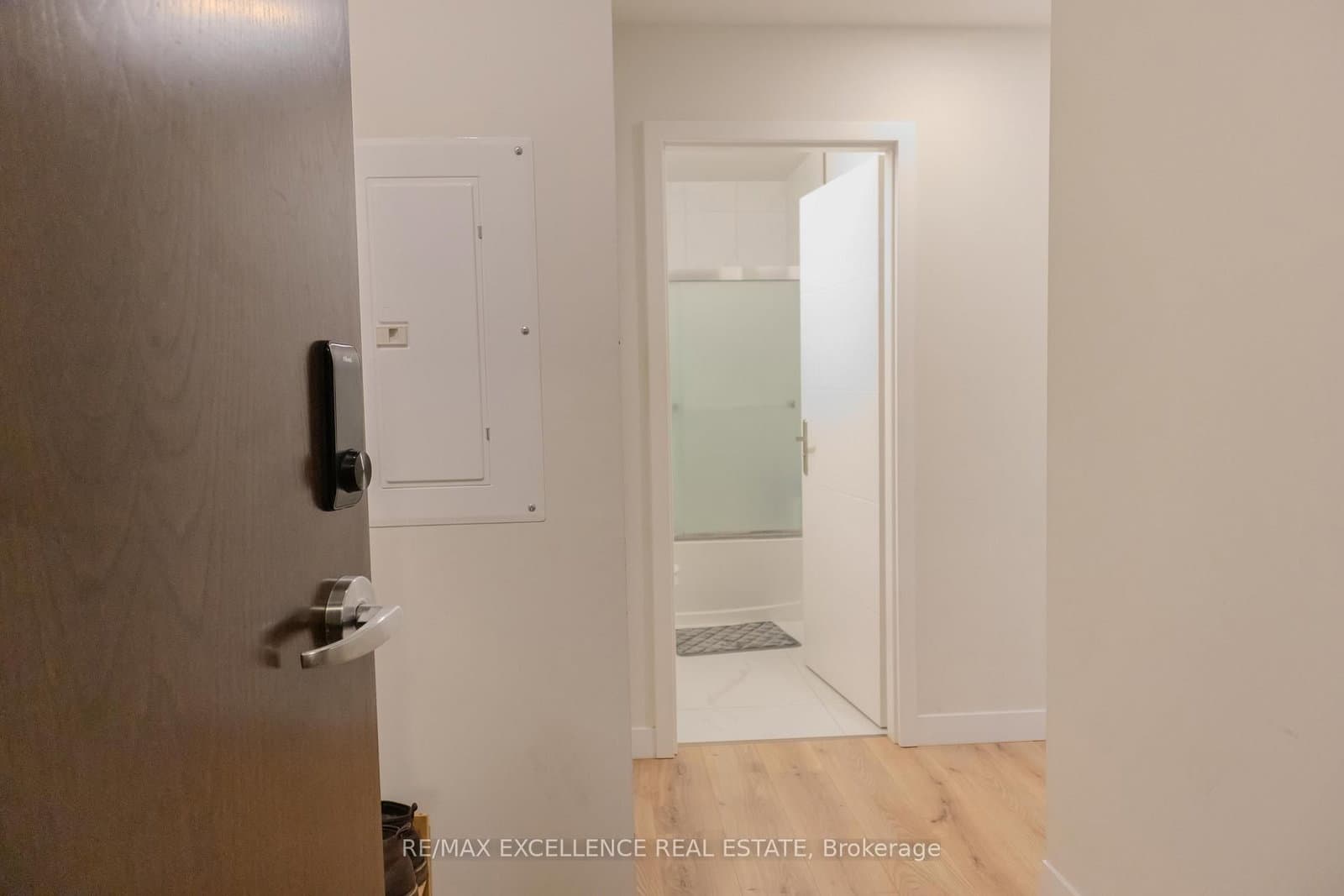 60 Frederick Street W, Unit 2702 thumbnail 24