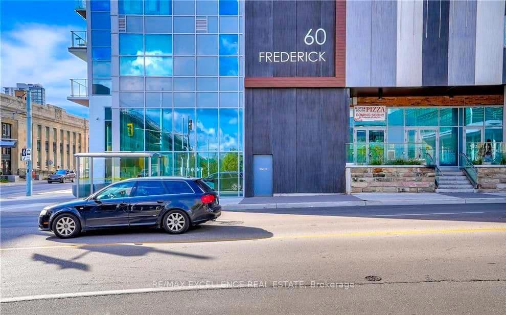 60 Frederick Street W, Unit 2702 thumbnail 3