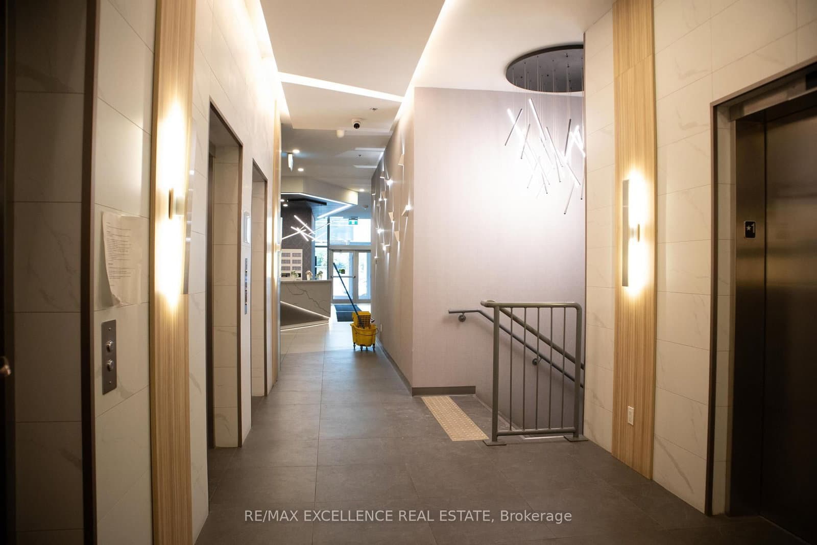 60 Frederick Street W, Unit 2702 thumbnail 32