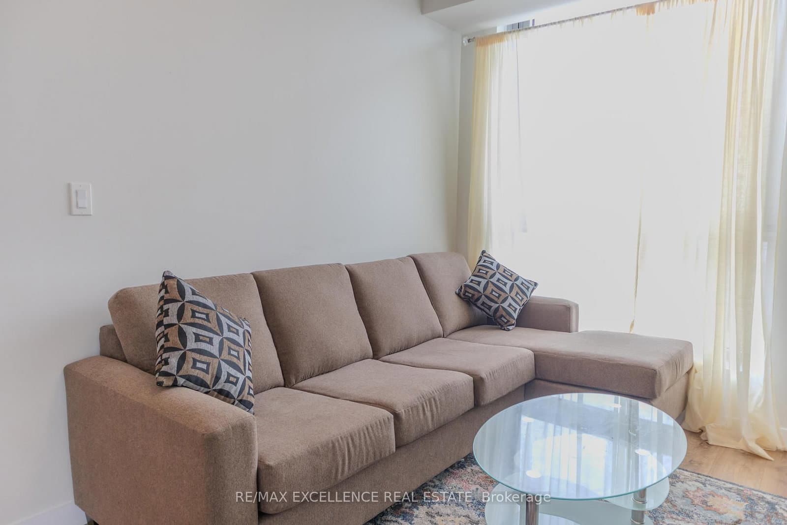 60 Frederick Street W, Unit 2702 thumbnail 7