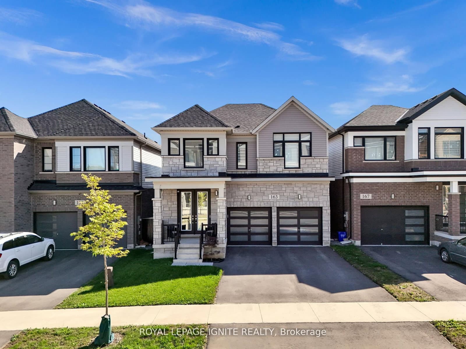163 Spitfire Drive thumbnail 2