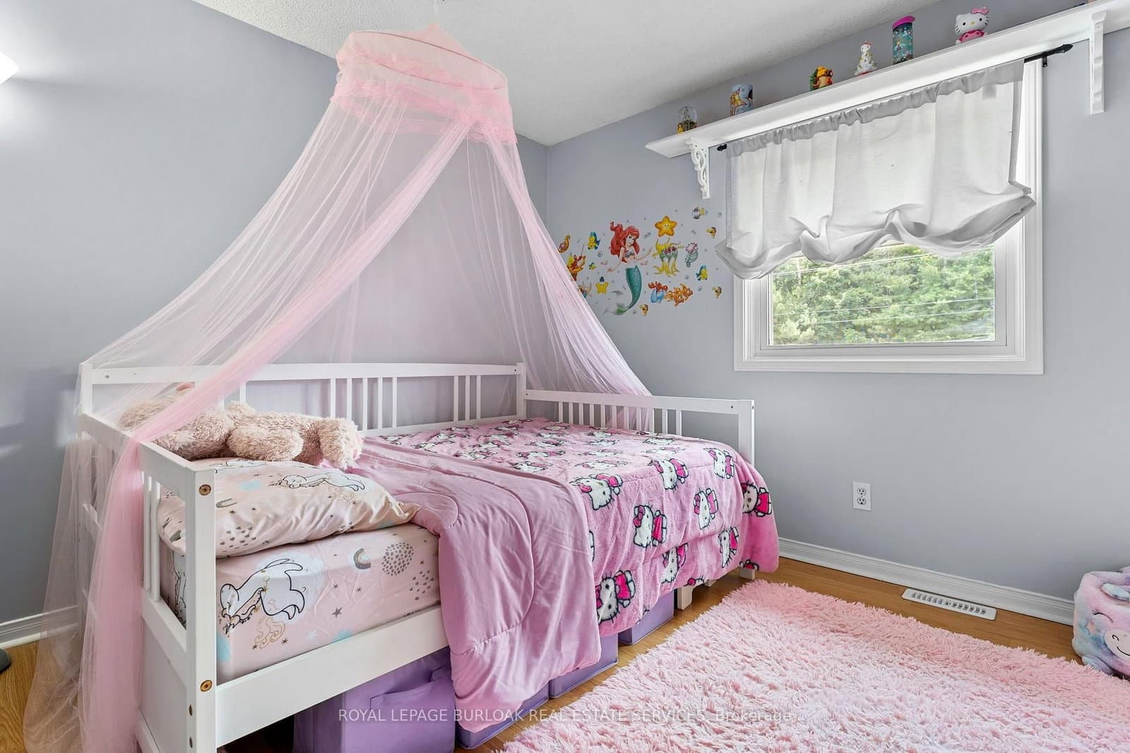 465 Beechwood Place, Unit 12 thumbnail 23