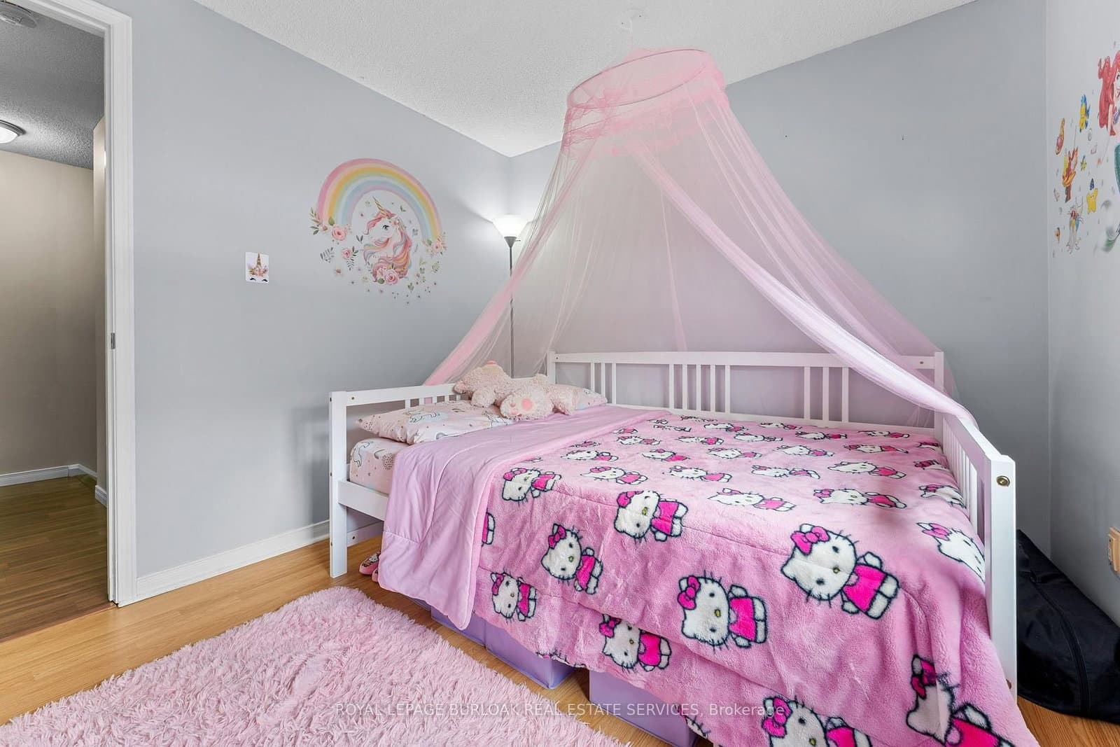 465 Beechwood Place, Unit 12 thumbnail 24