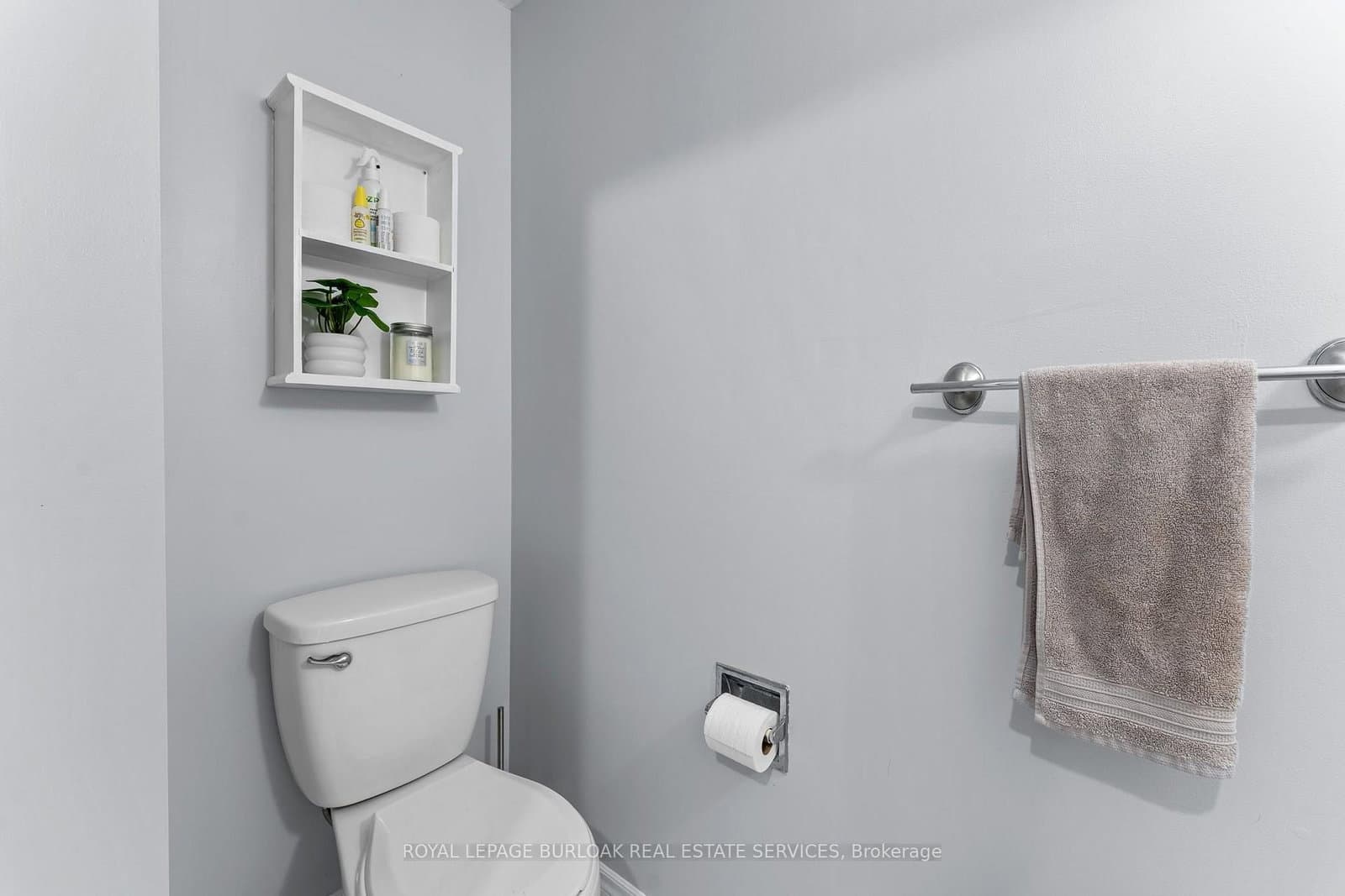 465 Beechwood Place, Unit 12 thumbnail 8