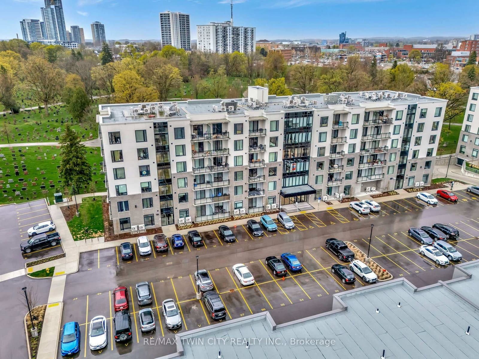 107 Roger Street, Unit 101 thumbnail 39