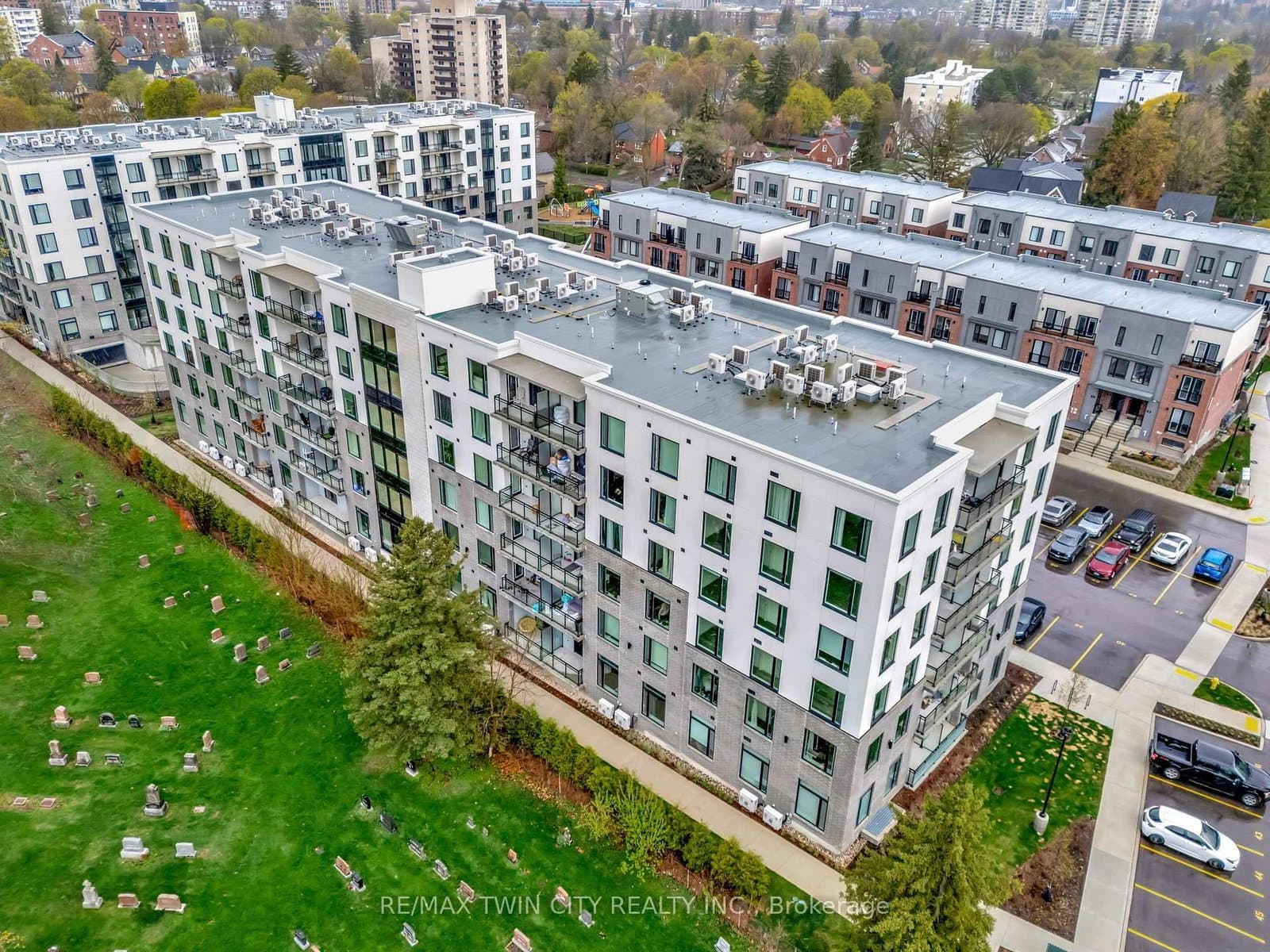 107 Roger Street, Unit 101 thumbnail 41