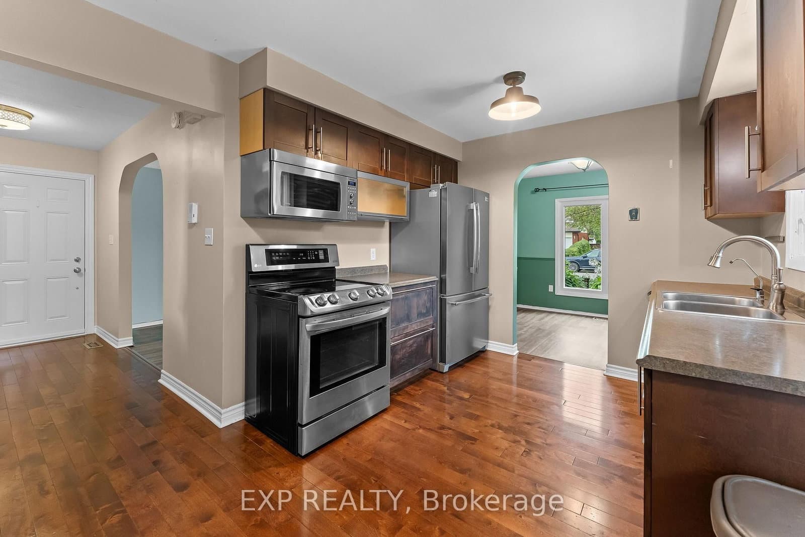 3391 Harvard Avenue thumbnail 16