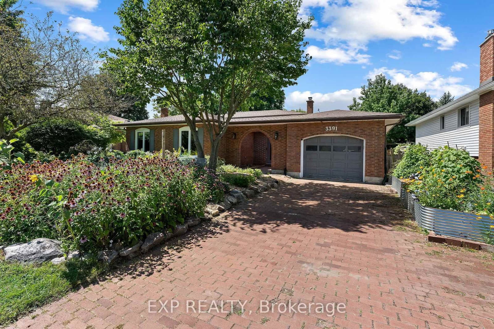 3391 Harvard Avenue thumbnail 2