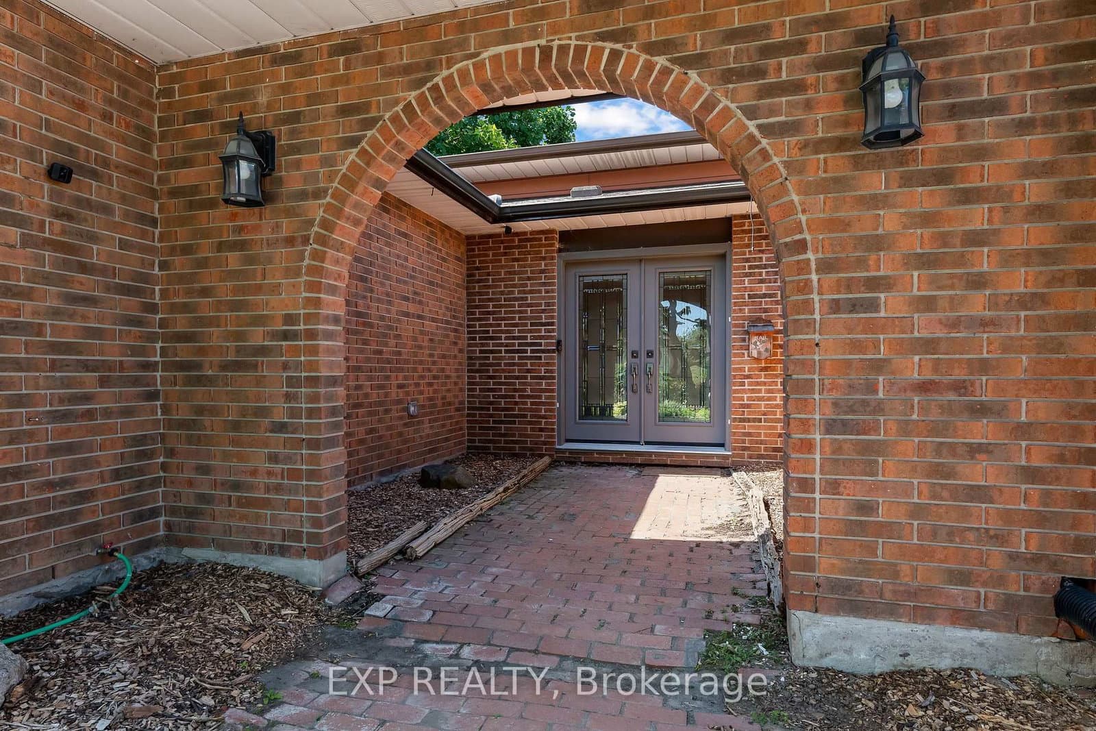 3391 Harvard Avenue thumbnail 4