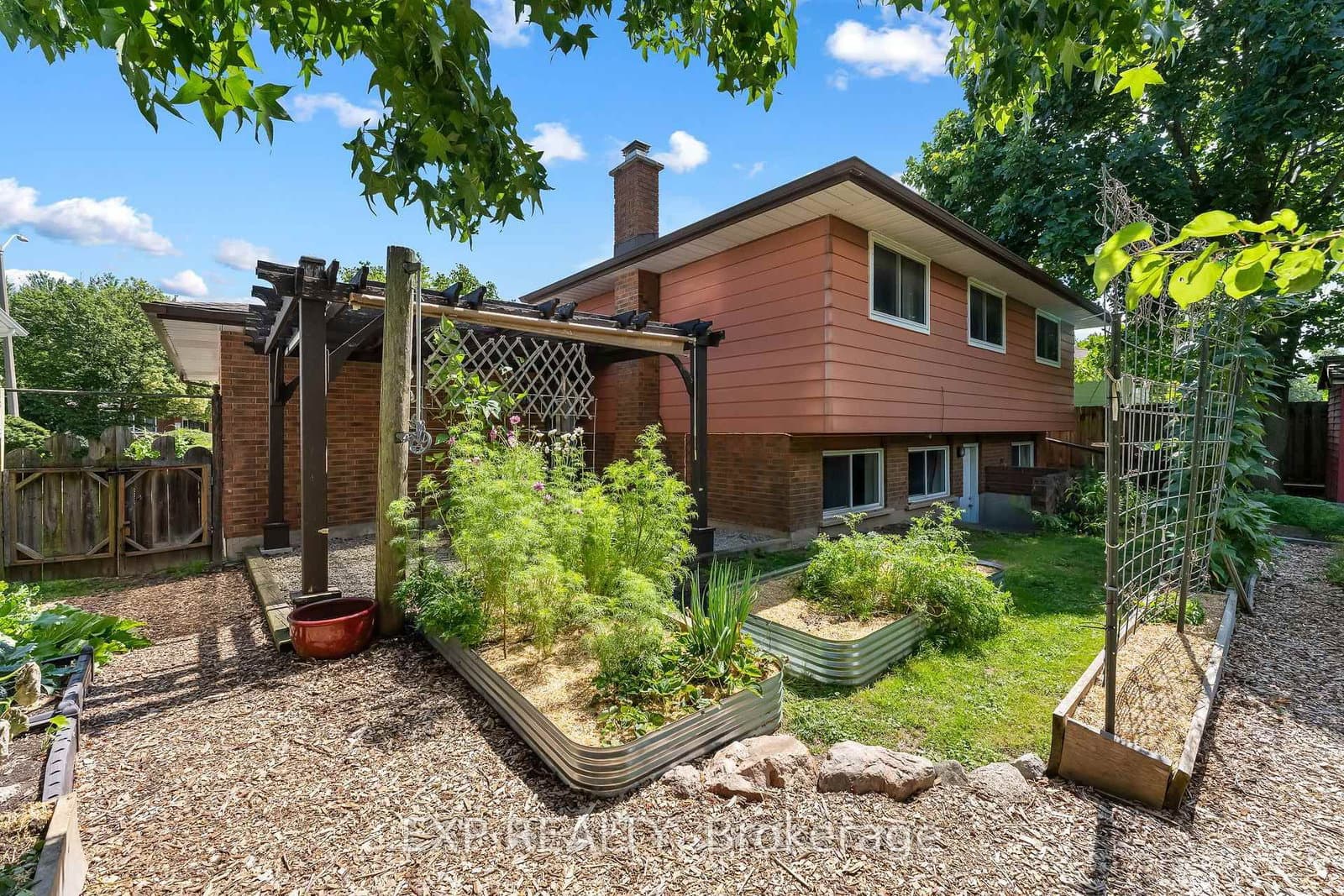 3391 Harvard Avenue thumbnail 44