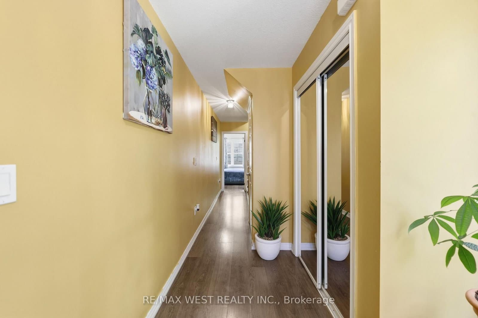 701 Homer Watson Boulevard, Unit 35 thumbnail 5