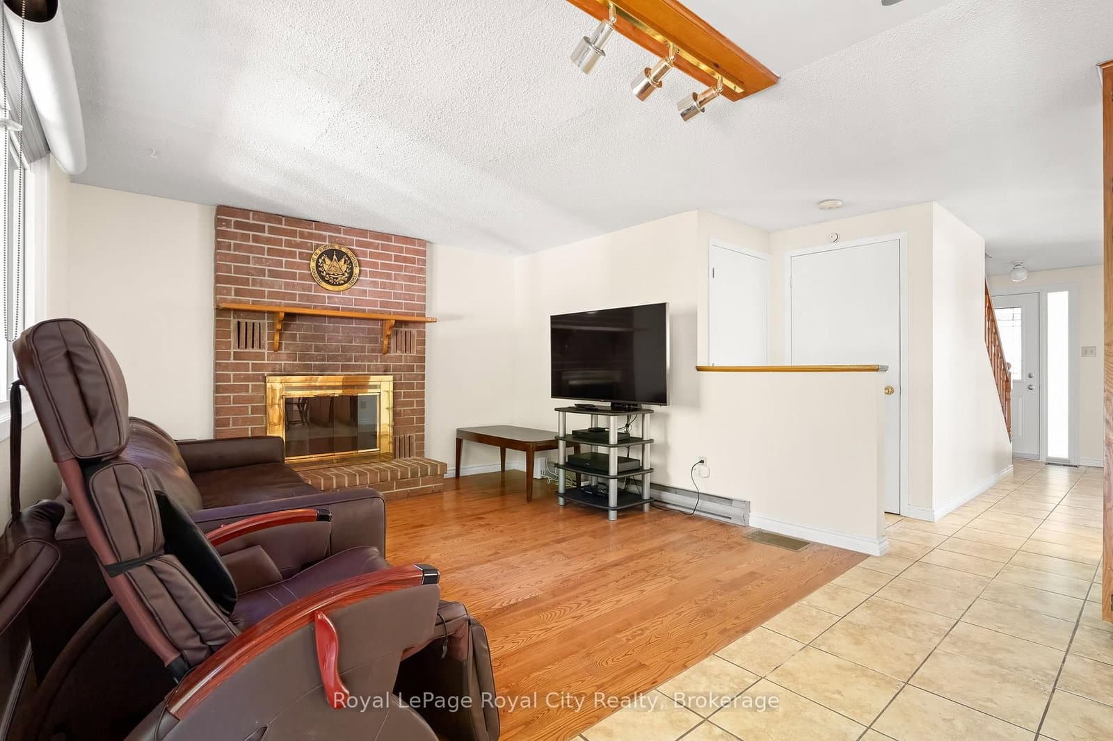 121 Imperial Road N thumbnail 17