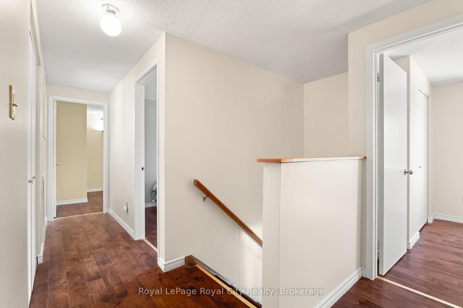 121 Imperial Road N thumbnail 19