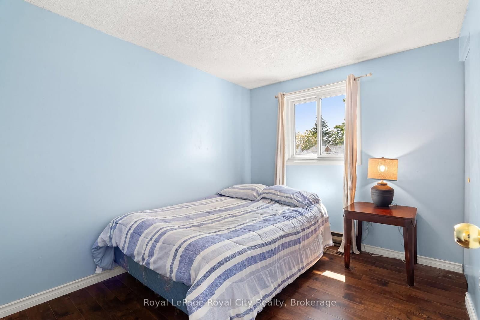 121 Imperial Road N thumbnail 26