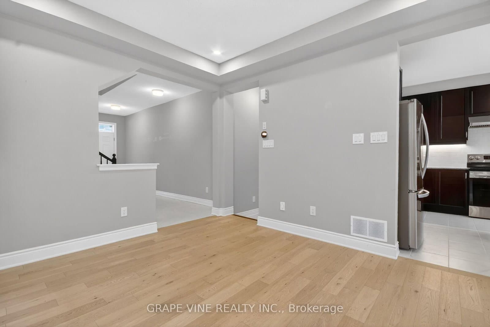 316 Crossway Terrace thumbnail 12