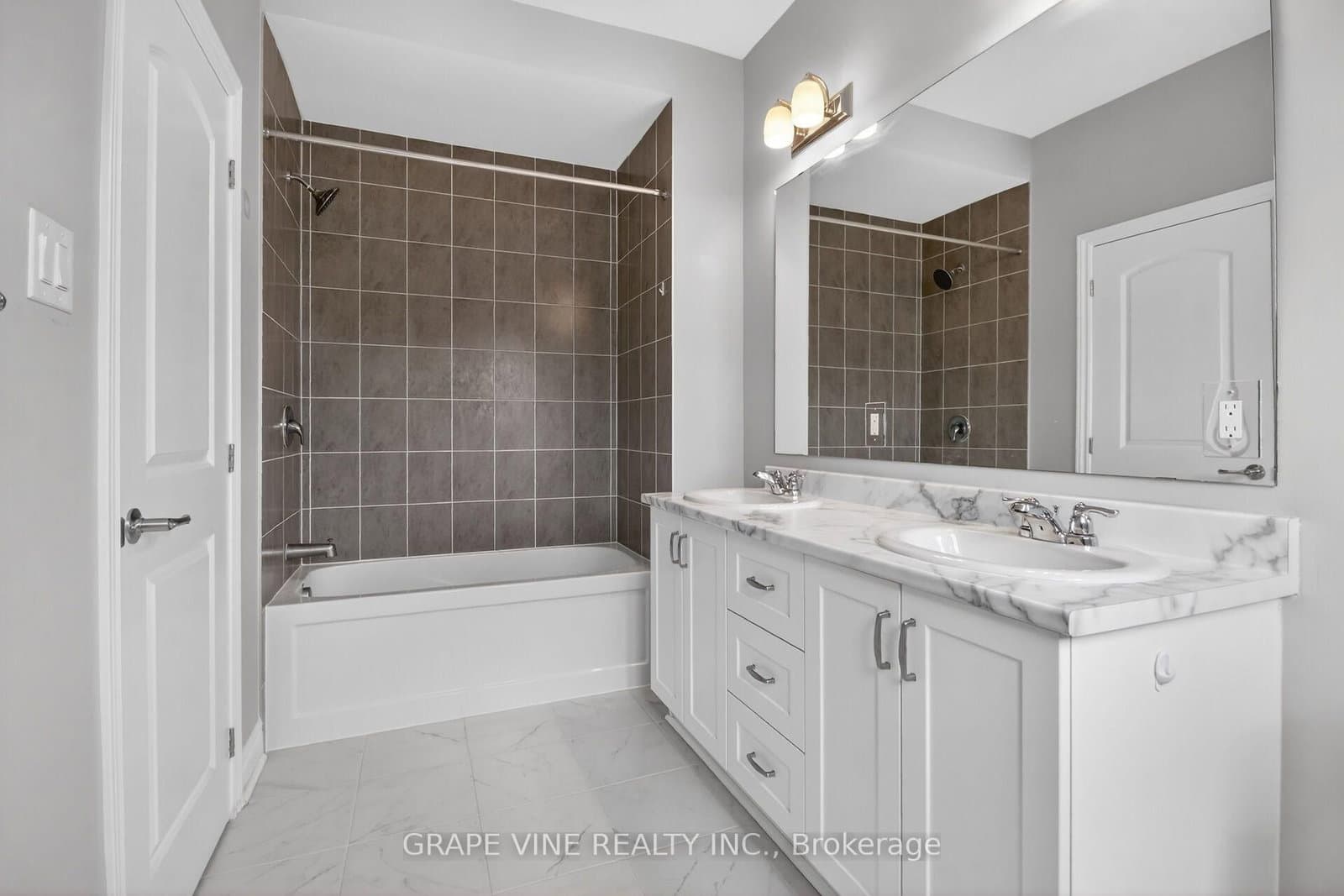 316 Crossway Terrace thumbnail 30