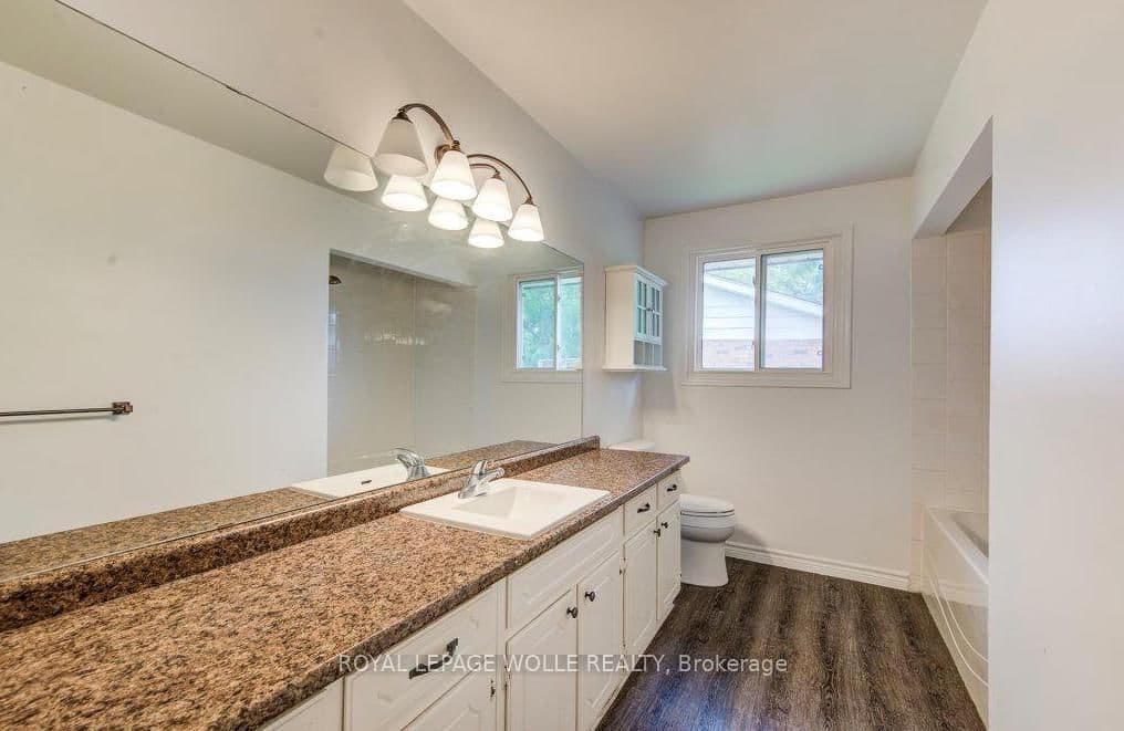 109 White Oak Place thumbnail 17