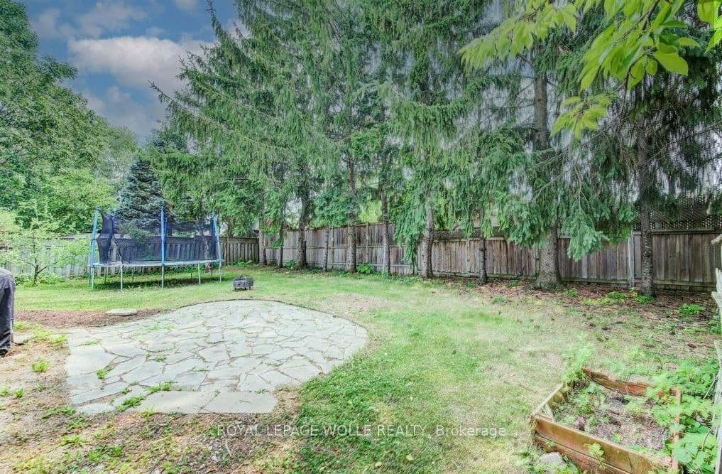 109 White Oak Place thumbnail 37