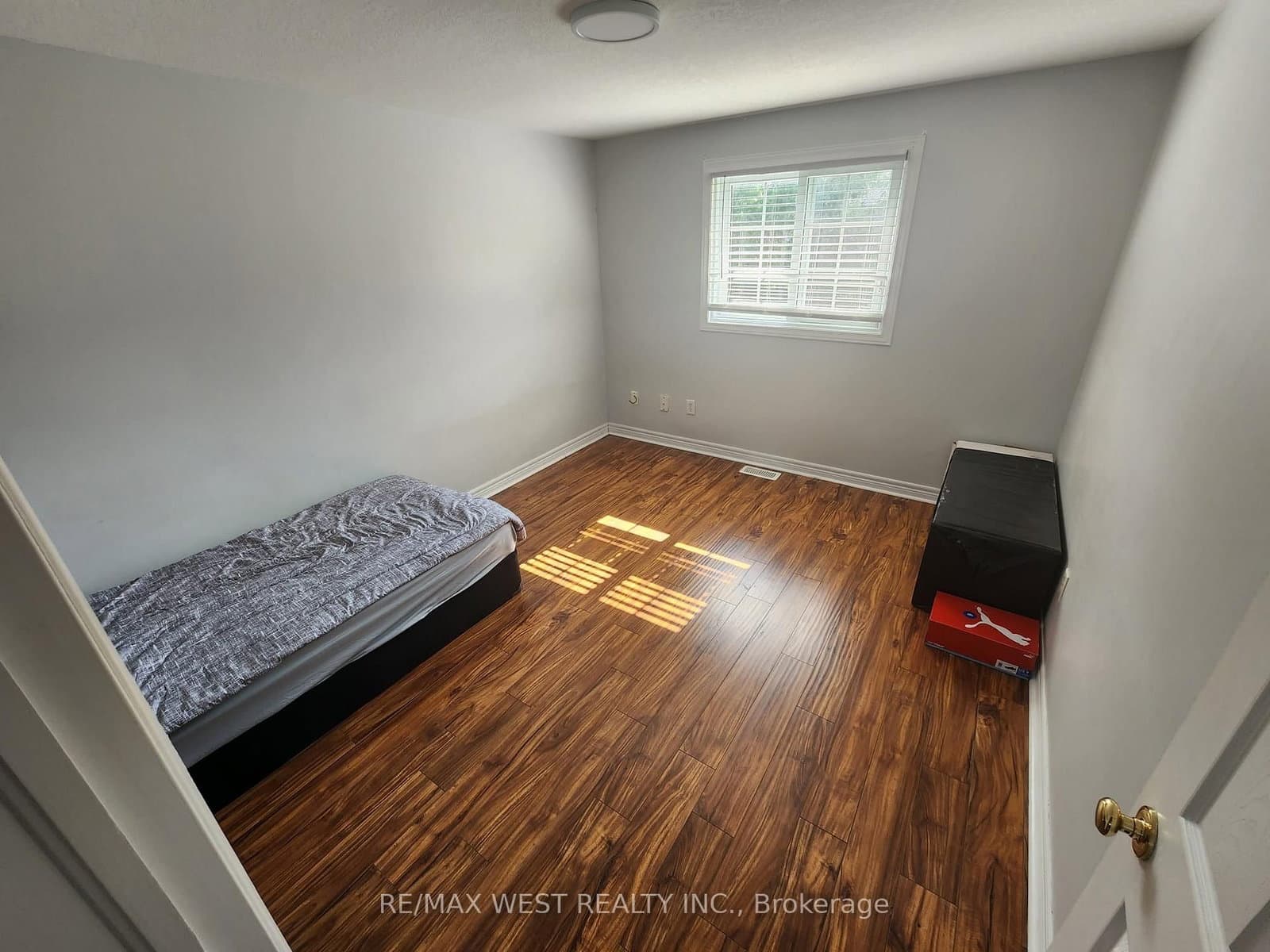 792 Butternut Avenue thumbnail 19