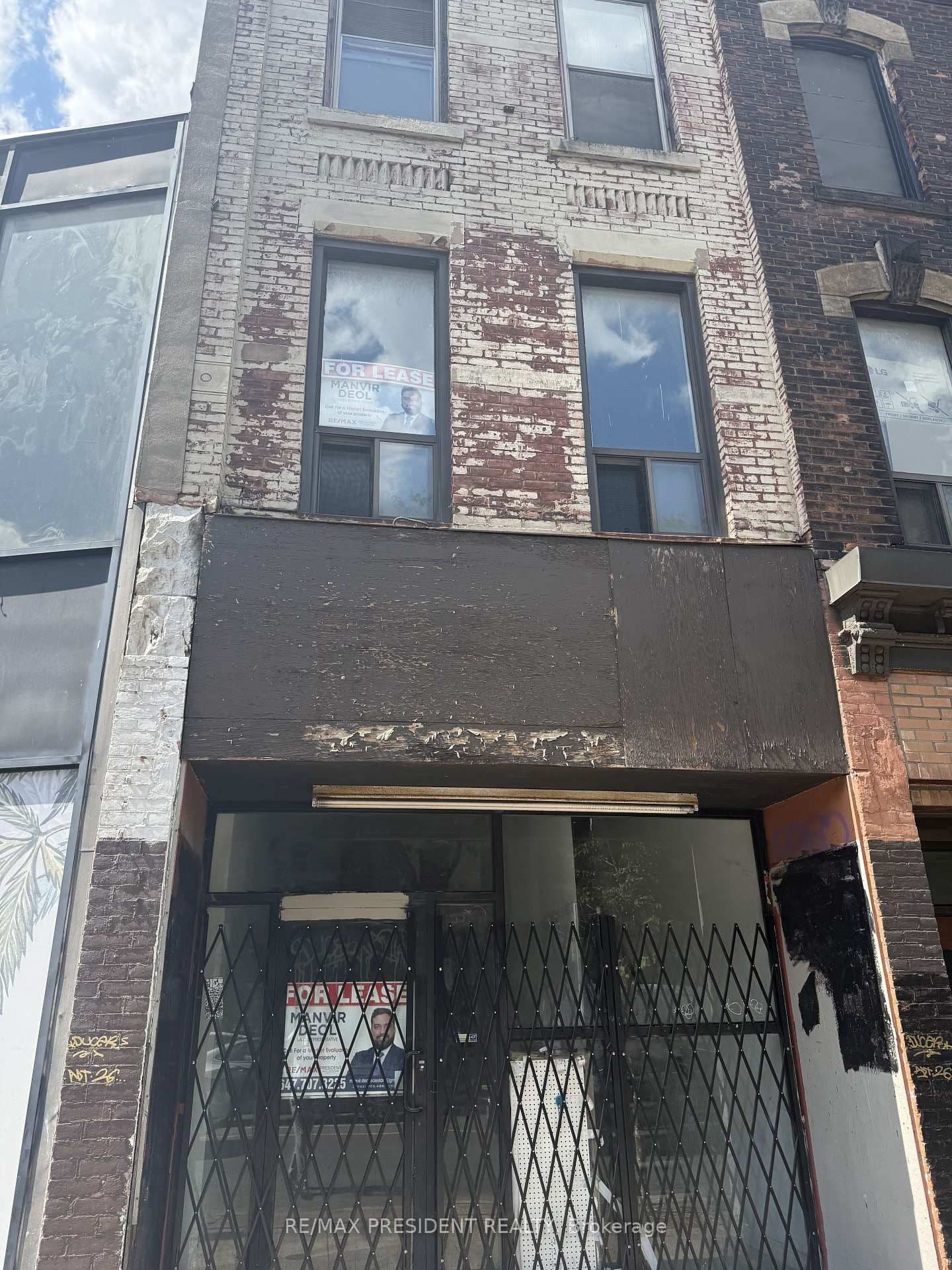 135 James Street N, Unit 1 - Image 1