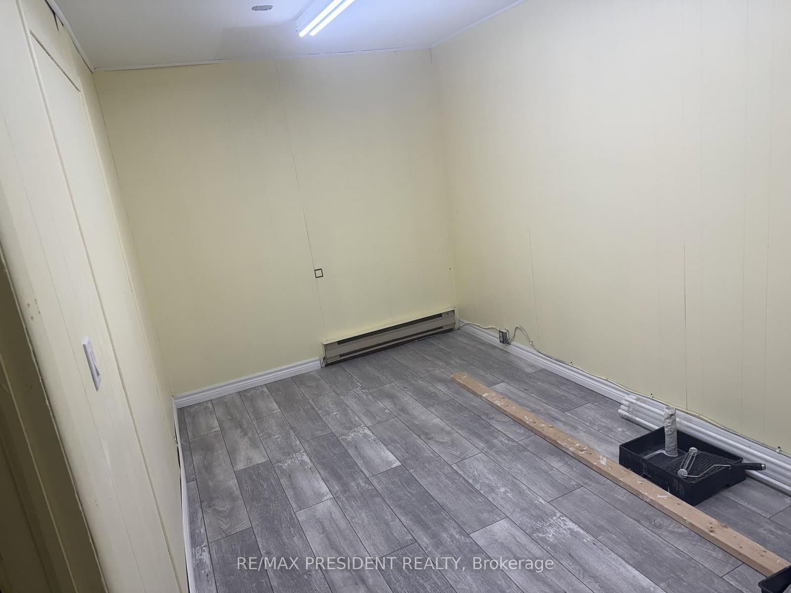 135 James Street N, Unit 1 thumbnail 4