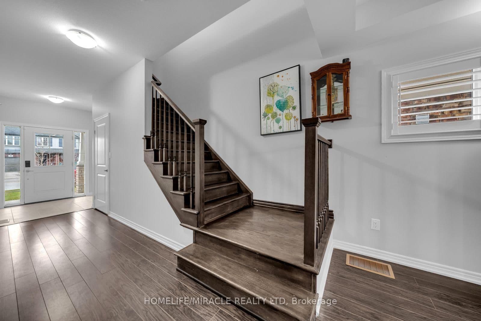 83 Monarch Street thumbnail 14